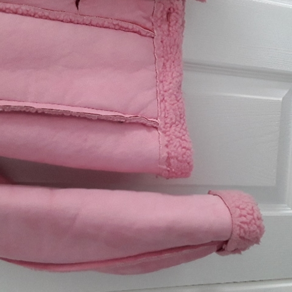 Obermeyer, pink, wooley jacket. Size small - Picture 3 of 7